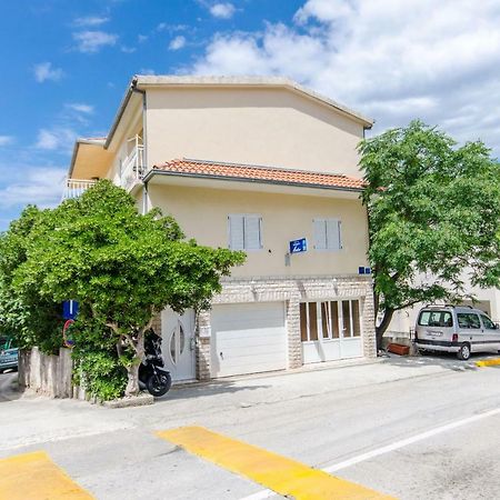 Apartments Mateo Baška Voda Zewnętrze zdjęcie