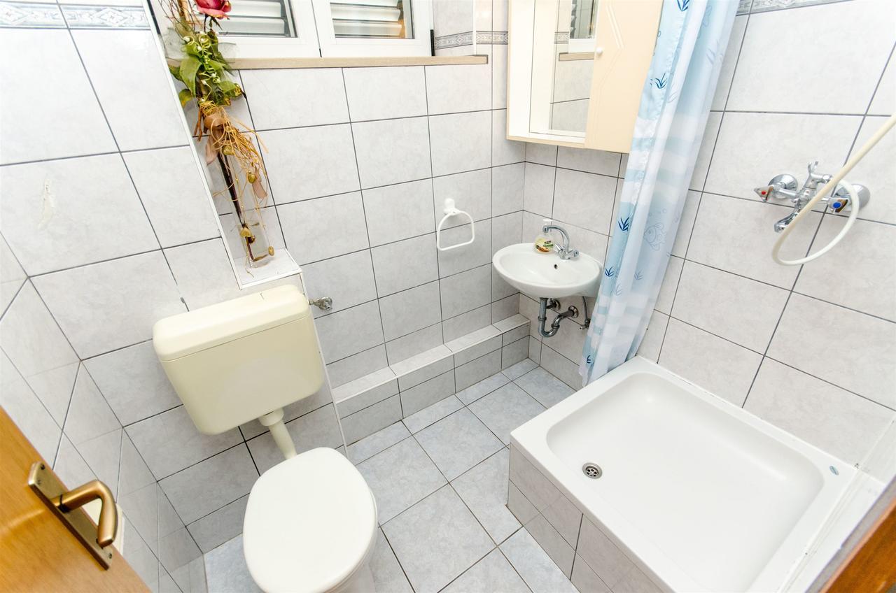 Apartments Mateo Baška Voda Zewnętrze zdjęcie