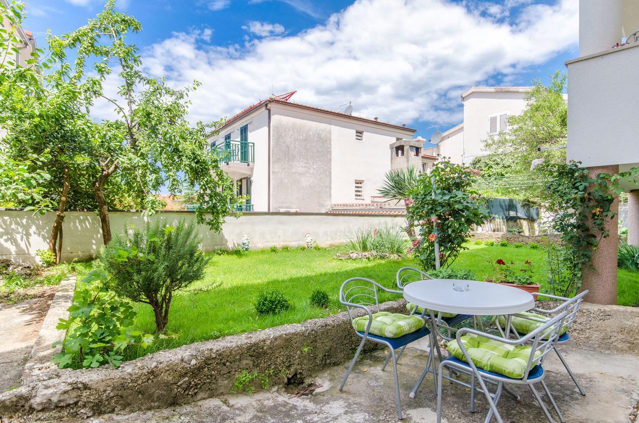 Apartments Mateo Baška Voda Zewnętrze zdjęcie