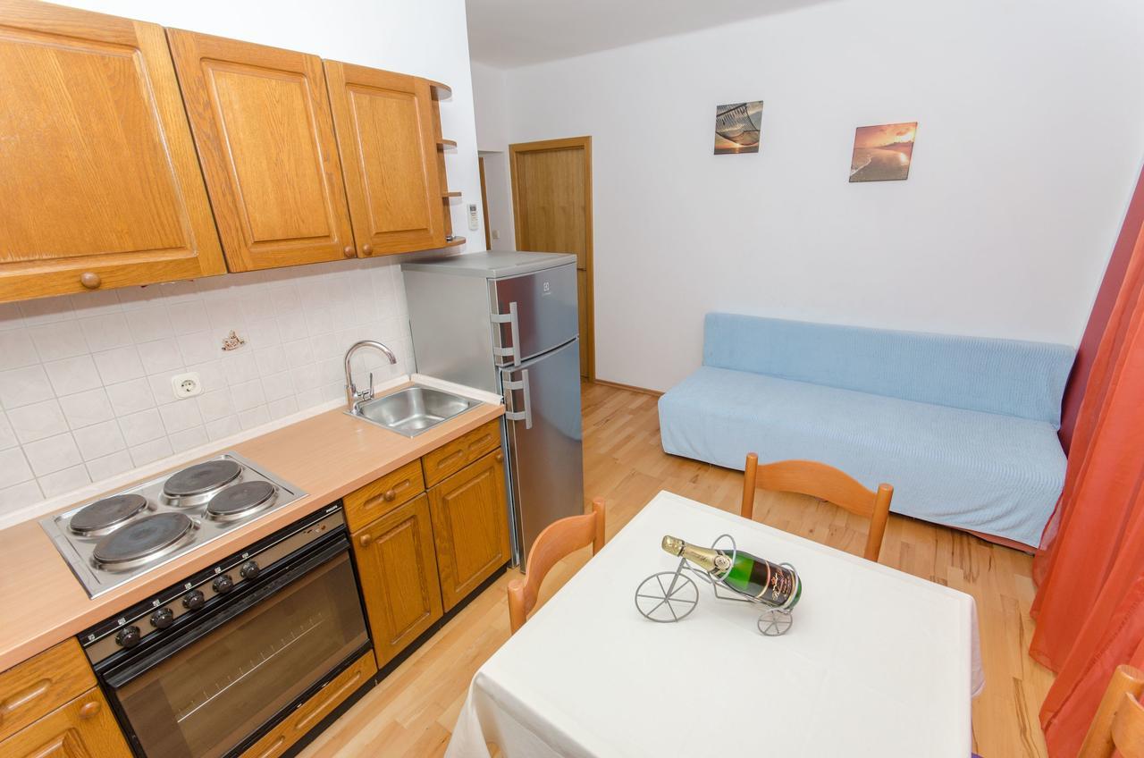 Apartments Mateo Baška Voda Zewnętrze zdjęcie