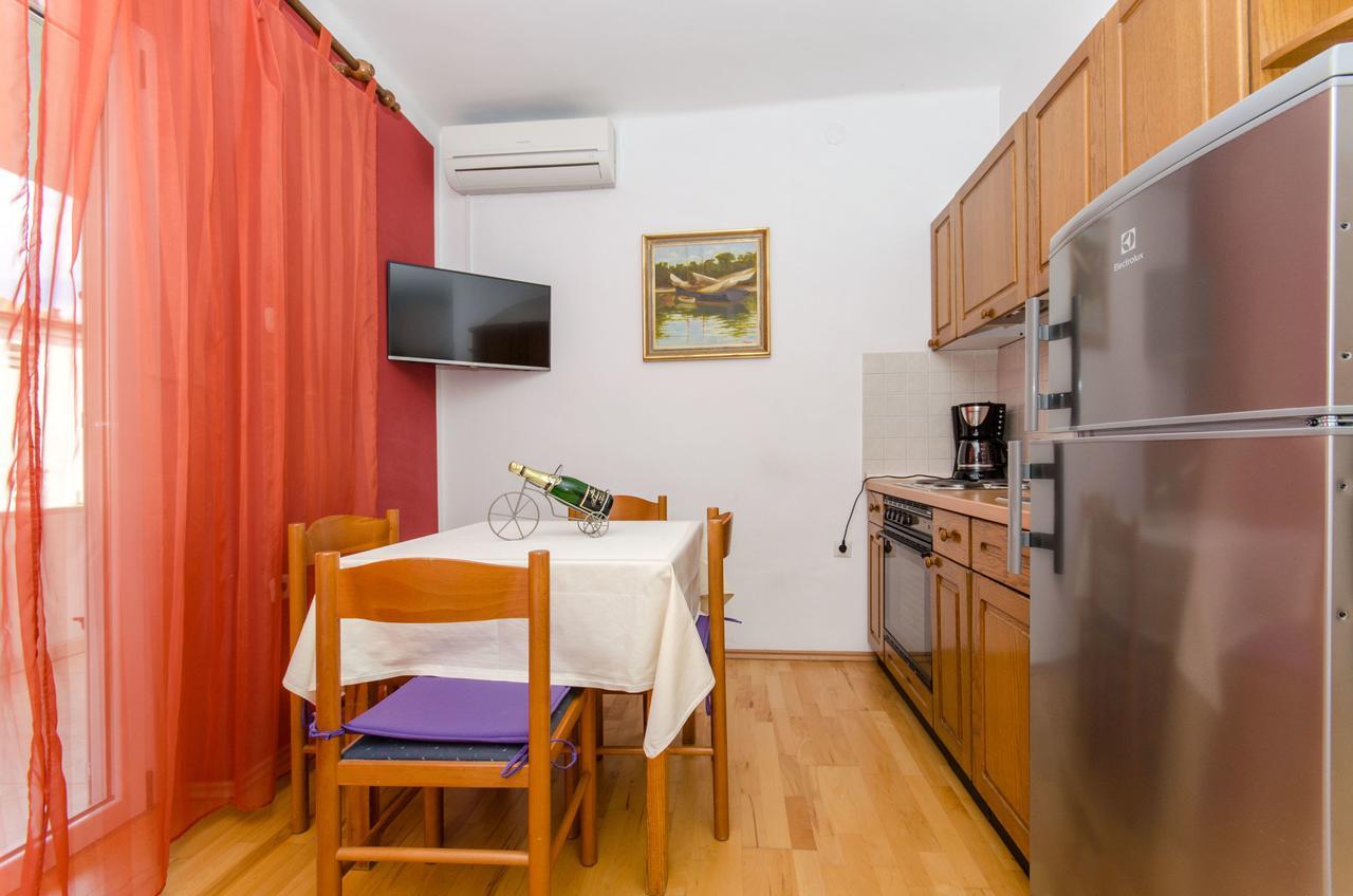 Apartments Mateo Baška Voda Zewnętrze zdjęcie